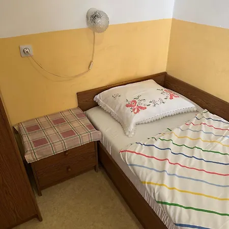 Konukevi Soba Za Nocitev Za Eno Osebo Slovenska Bistrica
